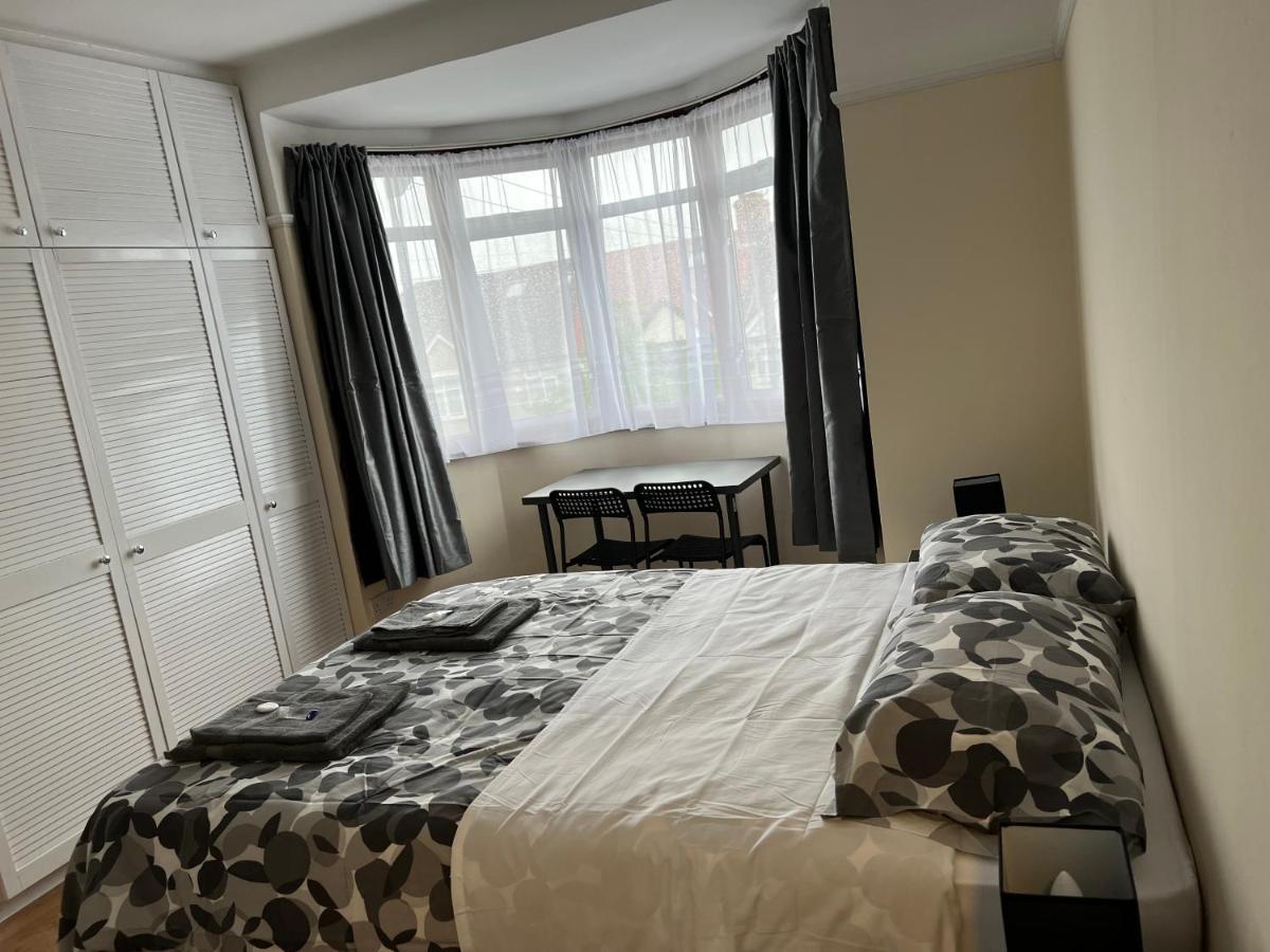 North West Lodge Guest House London Eksteriør billede